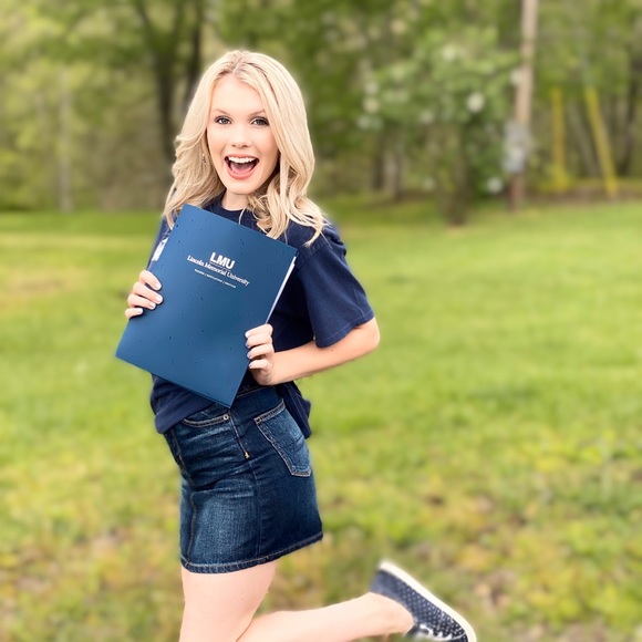 Meet your Posher, Jewelletta - Picture 1 of 1